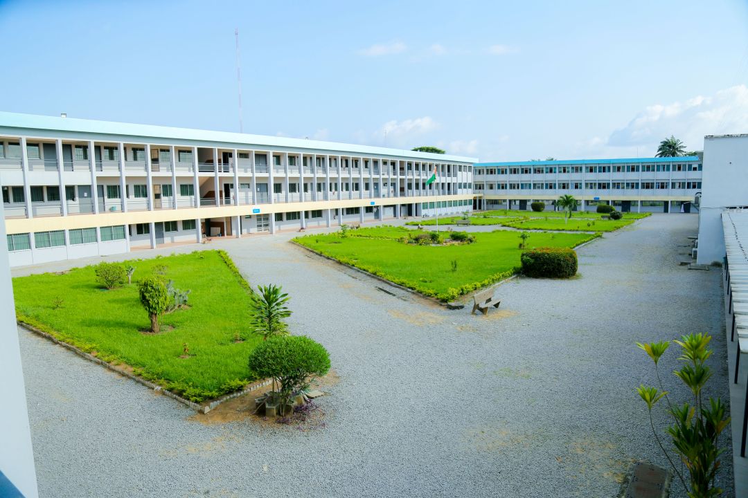esatic chriffre École Supérieure Africaine des TIC