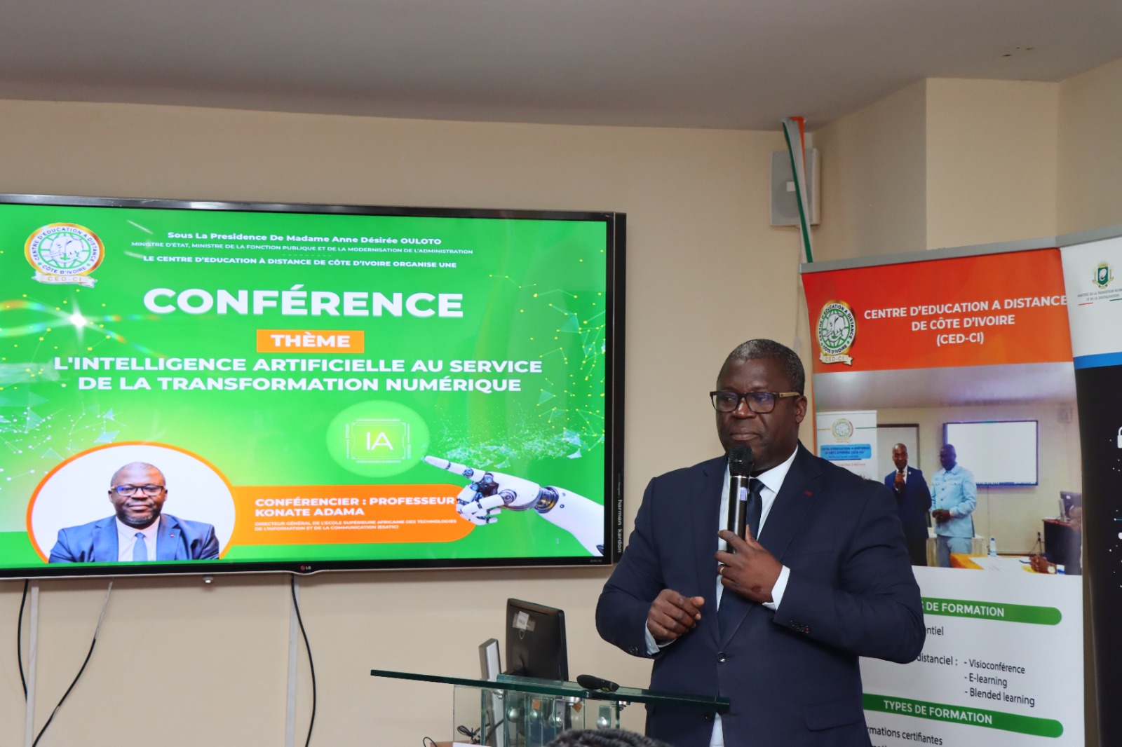 Conférence du Directeur Général de l'ESATIC